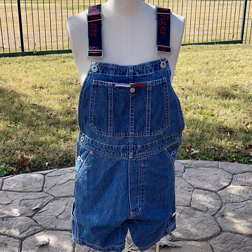 Tommy Hilfiger Short Outfit